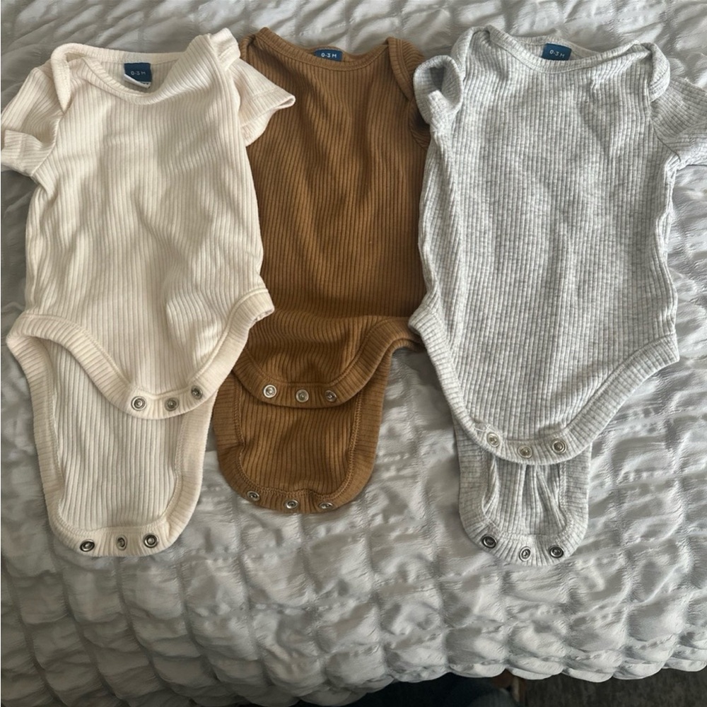 Old navy baby rompers